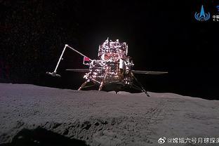 太阳双星全明星训练日花絮 KD和中国球迷唠嗑 布克宣传新球鞋